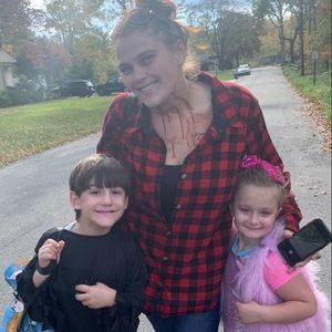 Meet your Posher, Lauraann